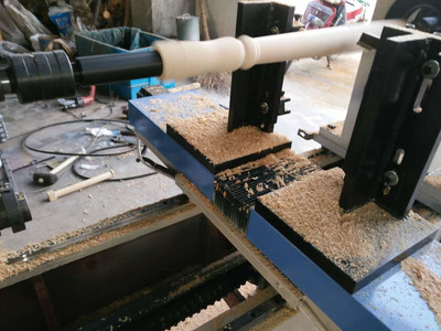 佳群木工機械 以廠家直銷與優(yōu)質(zhì)服務(wù)，鑄就木工車床行業(yè)之星